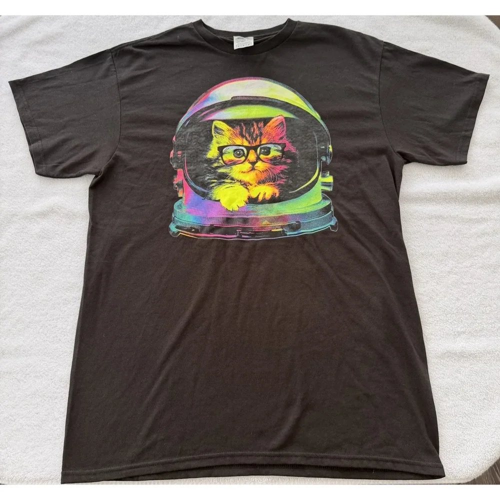 Space Cat T Shirt Tee Adult Medium Neon Astronaut Cat Lady Gift Fun Novelty - Picture 1 of 10